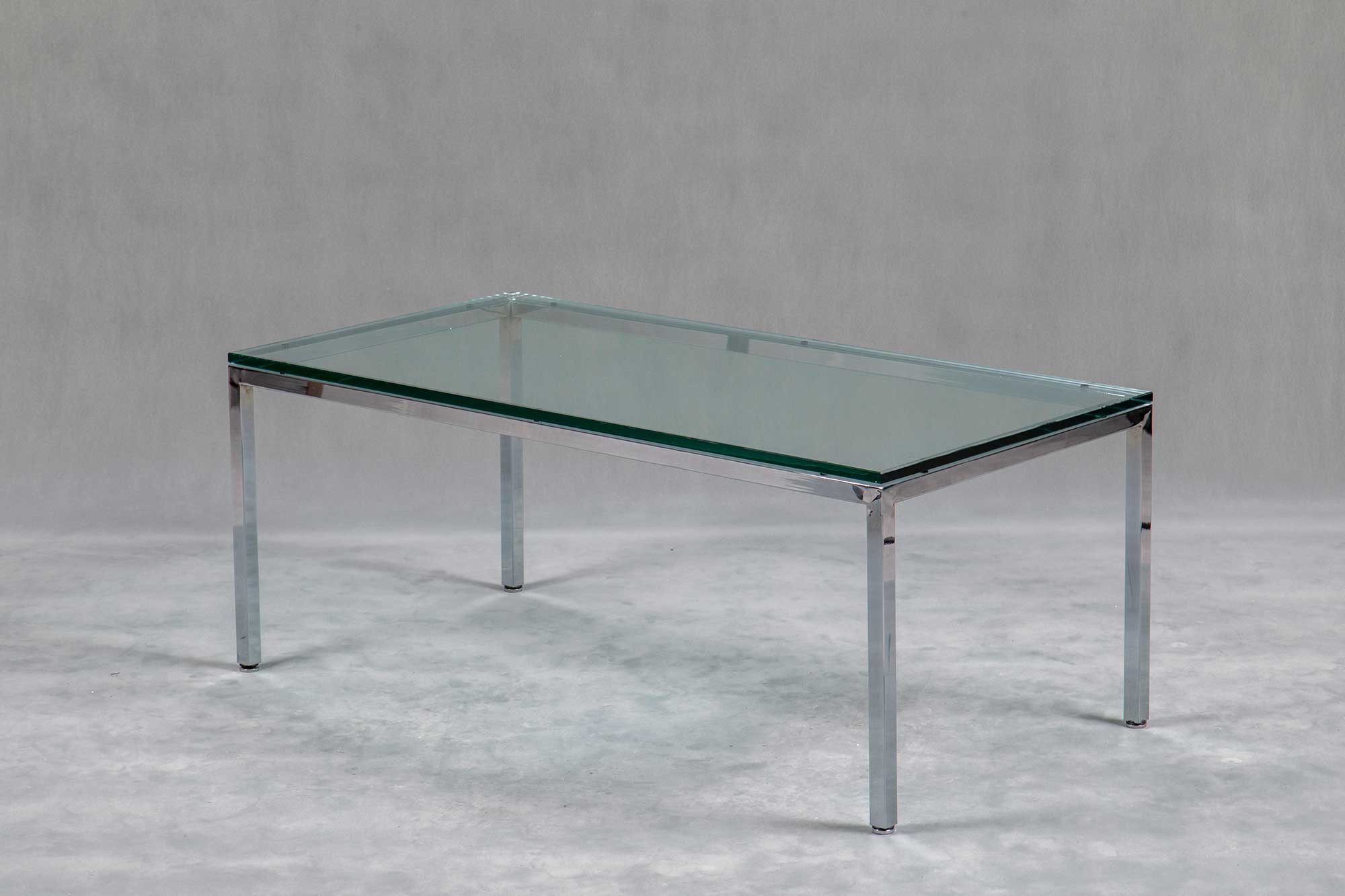 طراحی میز شیشه ای