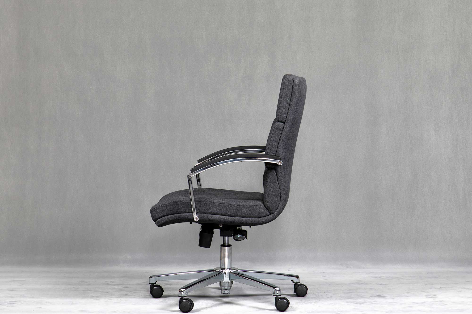 طراحی صندلی اداری مدل BPE161