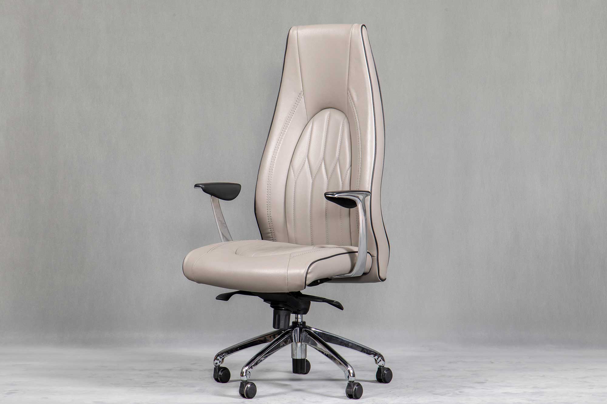 طراحی بهترین صندلی مدیریت راحت