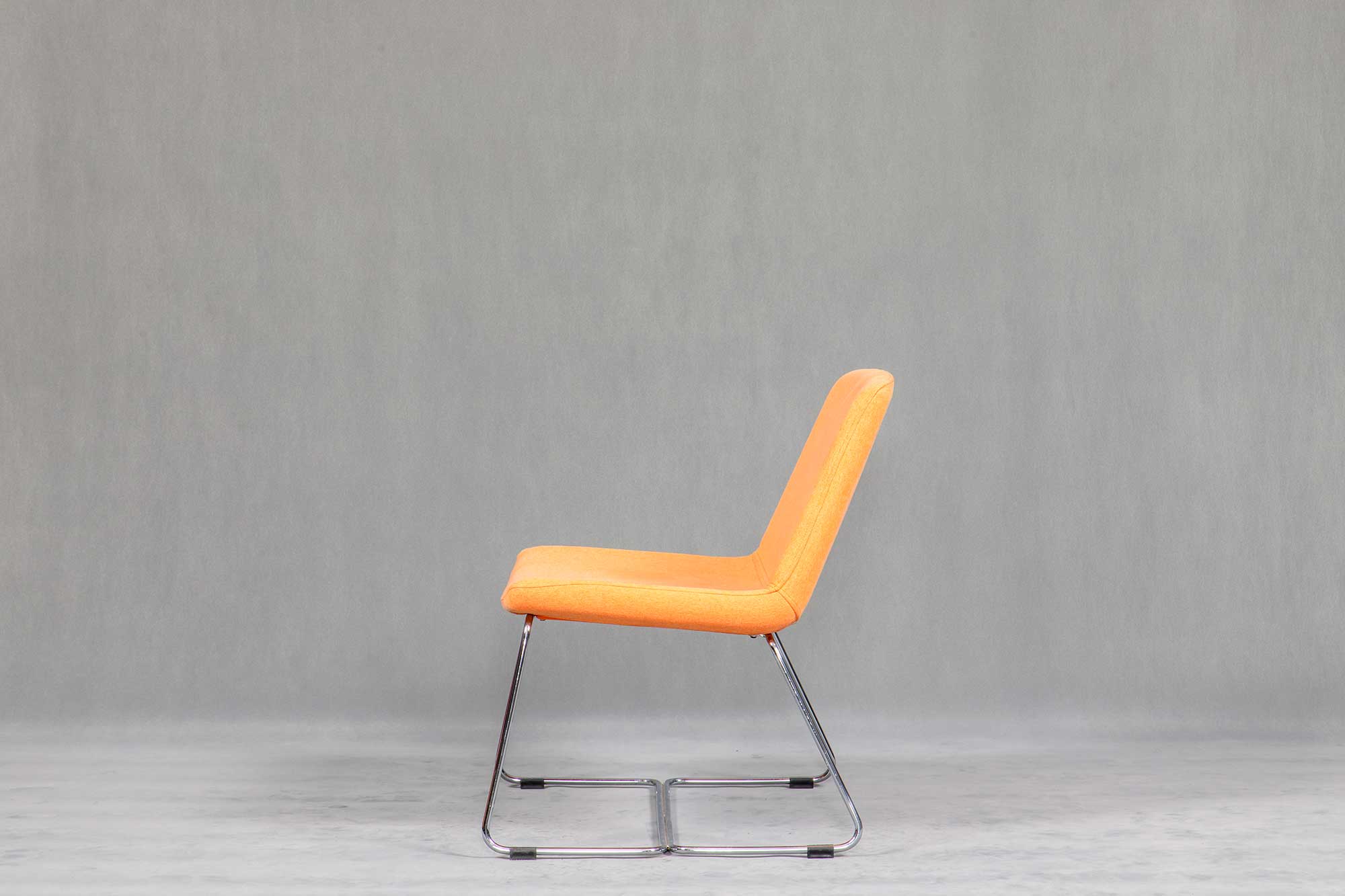 صندلی راحتی با رنگ خاص