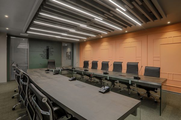 اهمیت نورپردازی در دکوراسیون داخلی و محیط های اداری شرکت پادایران