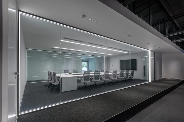 اهمیت نورپردازی در دکوراسیون داخلی و محیط های اداری در شرکت ارائه دهنده ورک استایل