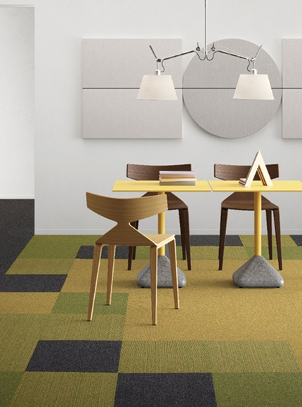 کفپوش موکت در شرکت مشاوره دکوراسیون داخلی اداری پادایران