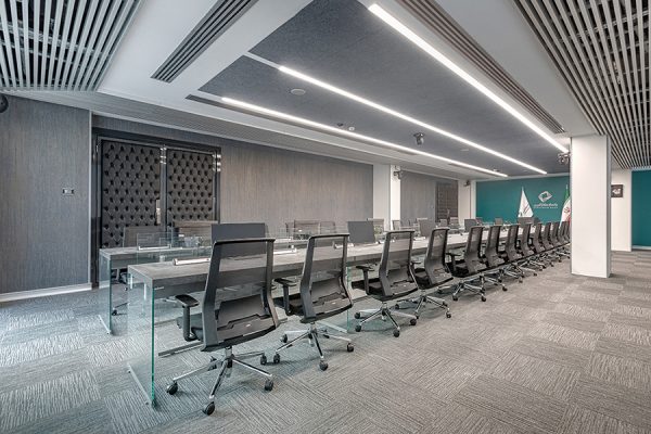 میز کنفرانس مدرن بانک کارآفرین